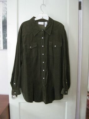 Preowned vintage Elisabeth pinwale corduroy green shacket plus size 22
